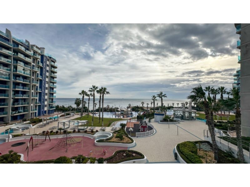 2 soveværelse Lejlighed til salg i Punta Prima med garage - € 420.000 (Ref: 9446688)