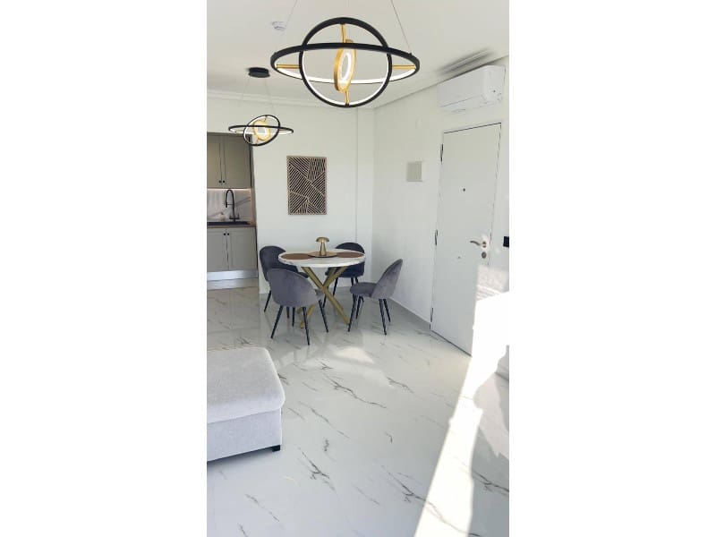 1 sypialnia Penthouse na sprzedaż w Orihuela Costa z basenem - 170 000 € (Ref: 9449476)