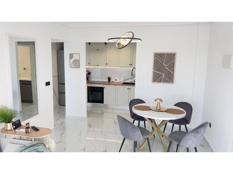 1 sypialnia Penthouse na sprzedaż w Orihuela Costa z basenem - 170 000 € (Ref: 9449476)