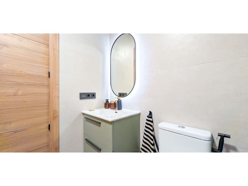 2 soveværelse Lejlighed til salg i Torrevieja - € 174.800 (Ref: 9449477)