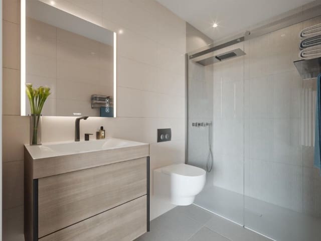 2 sypialnia Penthouse na sprzedaż w Zona Pueblo, Guardamar del Segura z basenem - 360 000 € (Ref: 9450355)