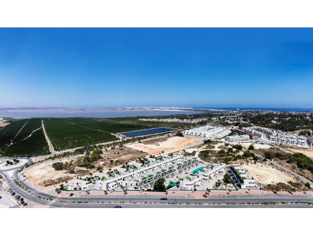 2 sypialnia Bungalow na sprzedaż w Los Balcones - Los Altos, Torrevieja z basenem - 315 000 € (Ref: 9456461)