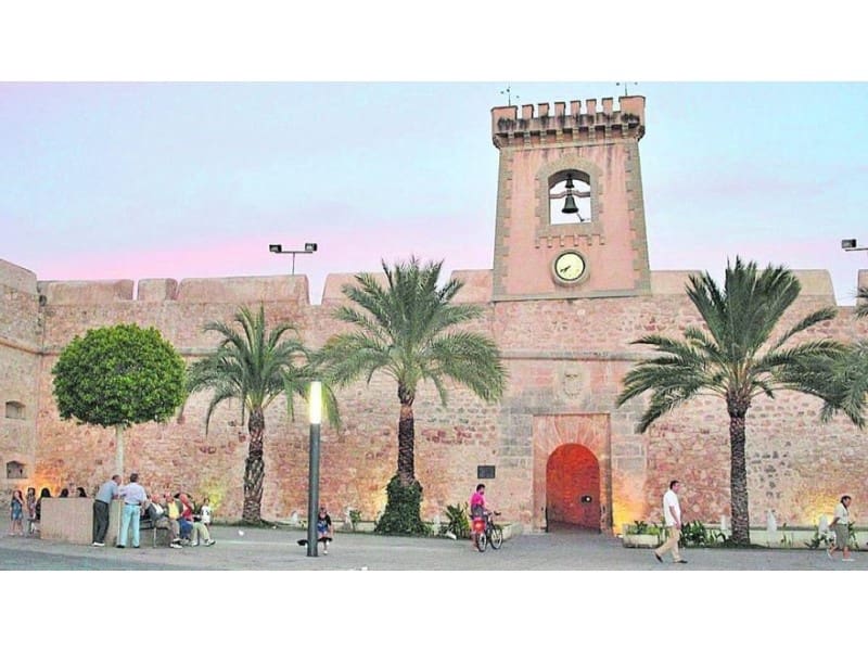 3 soverom Leilighet til salgs i Santa Pola med svømmebasseng - € 375 000 (Ref: 9456462)