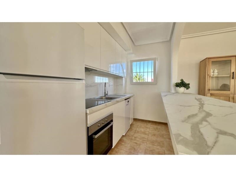 2 Zimmer Penthouse zu verkaufen in Punta Prima - 247.000 € (Ref: 9462482)