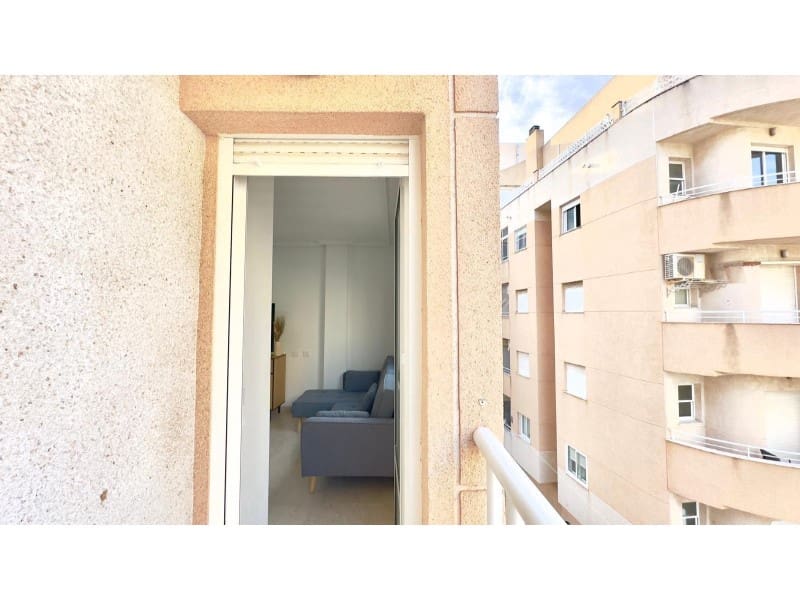 2 Zimmer Apartment zu verkaufen in Torrevieja - 129.900 € (Ref: 9466077)