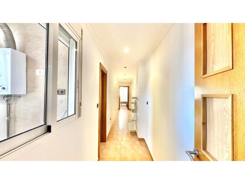 3 makuuhuone Huoneisto myytävänä paikassa Torrevieja - 209 900 € (Ref: 9473179)