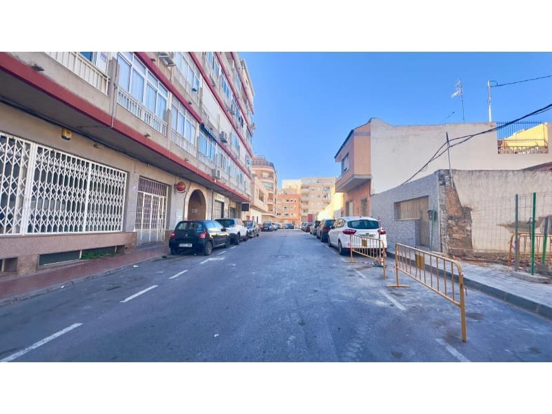 3 makuuhuone Huoneisto myytävänä paikassa Torrevieja - 209 900 € (Ref: 9473179)