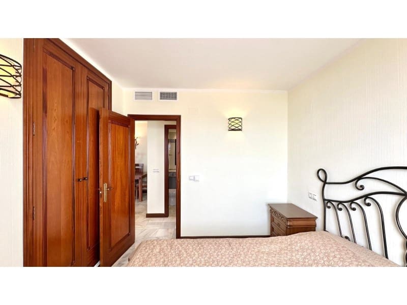 3 chambre Appartement à vendre à Torrevieja avec piscine - 369 900 € (Ref: 9473180)