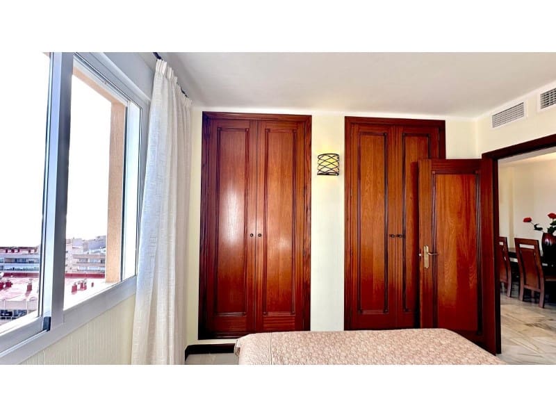 3 chambre Appartement à vendre à Torrevieja avec piscine - 369 900 € (Ref: 9473180)