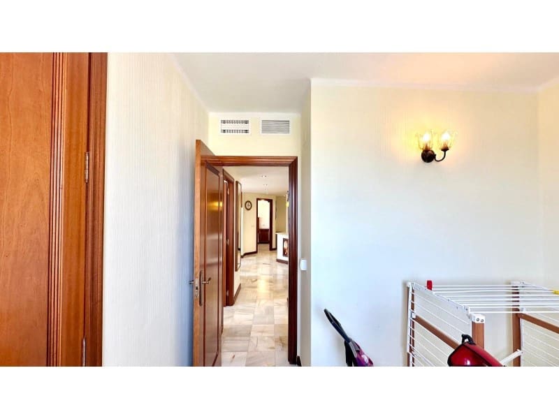 3 chambre Appartement à vendre à Torrevieja avec piscine - 369 900 € (Ref: 9473180)