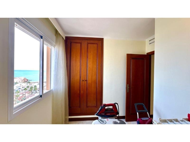 3 chambre Appartement à vendre à Torrevieja avec piscine - 369 900 € (Ref: 9473180)