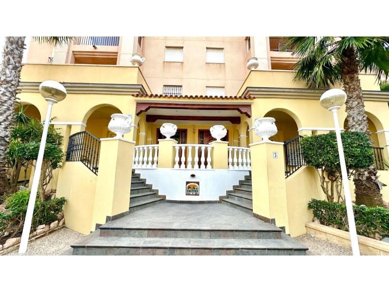 3 chambre Appartement à vendre à Torrevieja avec piscine - 369 900 € (Ref: 9473180)