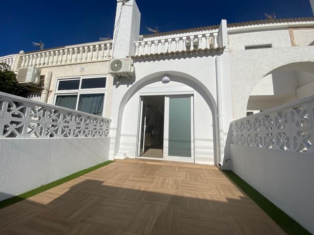 3 soverom Hus til salgs i Nueva Torrevieja, Torrevieja - € 249 900 (Ref: 9474356)
