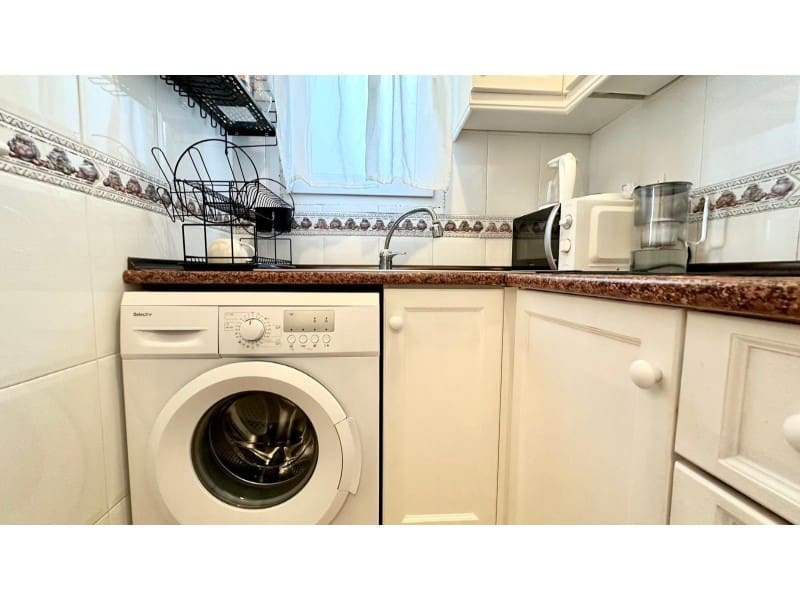 2 soverom Penthouse til salgs i Torrevieja - € 149 900 (Ref: 9474358)