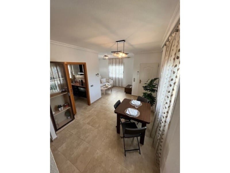 3 bedroom Villa for sale in Torrevieja with garage - € 420,000 (Ref: 9502560)