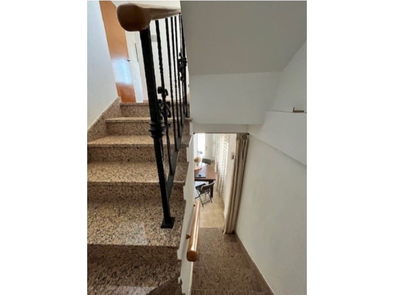 3 bedroom Villa for sale in Torrevieja with garage - € 420,000 (Ref: 9502560)