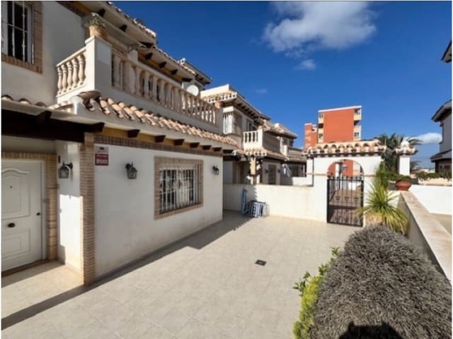 3 bedroom Villa for sale in Torreblanca, Torrevieja with garage - € 420,000 (Ref: 9502560)