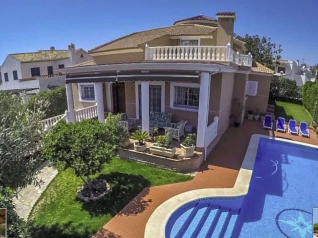 6 soverom Villa til salgs i Cañada del Molino, Torrevieja med svømmebasseng garasje - € 950 000 (Ref: 9502561)