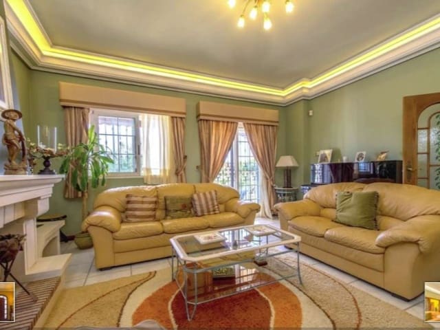 6 soverom Villa til salgs i Cañada del Molino, Torrevieja med svømmebasseng garasje - € 950 000 (Ref: 9502561)