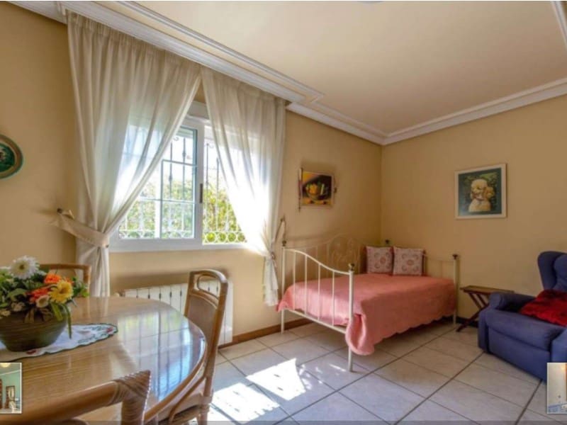 6 soverom Villa til salgs i La Mata med svømmebasseng garasje - € 950 000 (Ref: 9502561)