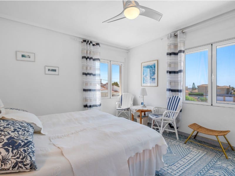 3 chambre Villa/Maison à vendre à Ciudad Quesada avec piscine garage - 490 000 € (Ref: 9502562)