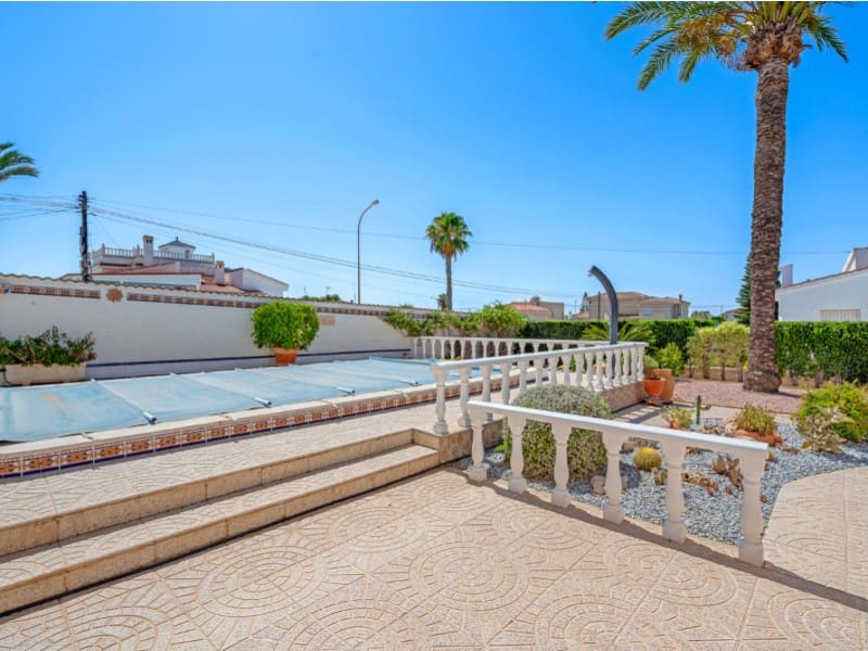 3 chambre Villa/Maison à vendre à Ciudad Quesada avec piscine garage - 490 000 € (Ref: 9502562)