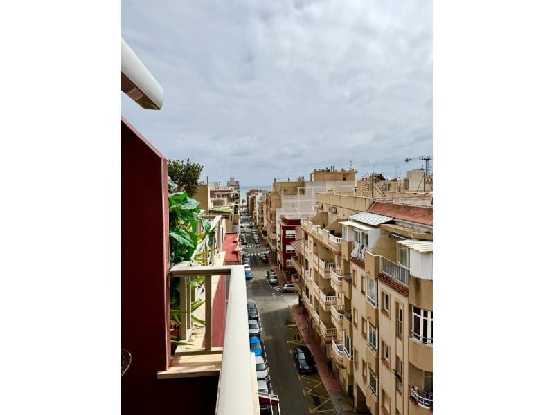 2 sypialnia Penthouse na sprzedaż w Torrevieja z garażem - 179 000 € (Ref: 9502564)