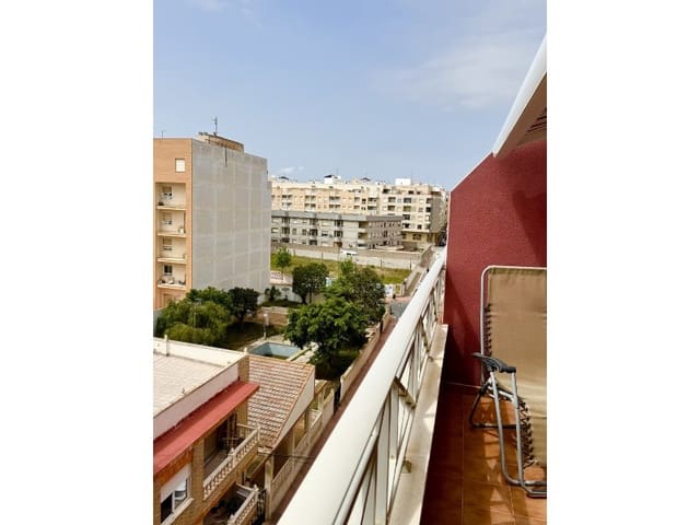 2 sypialnia Penthouse na sprzedaż w Las Piscinas Naturales, Torrevieja z garażem - 179 000 € (Ref: 9502564)