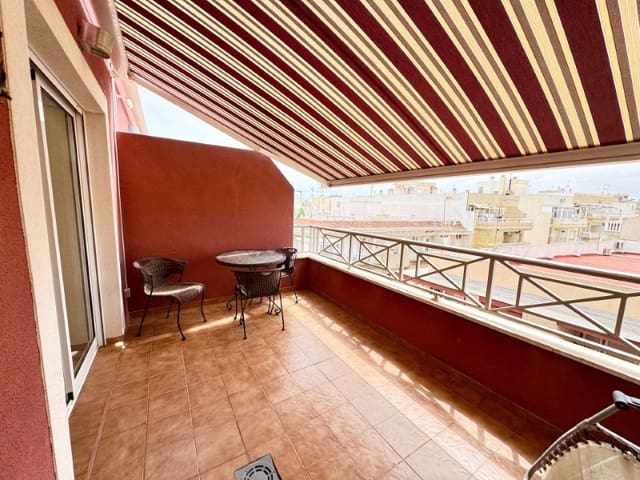 2 sypialnia Penthouse na sprzedaż w Las Piscinas Naturales, Torrevieja z garażem - 179 000 € (Ref: 9502564)