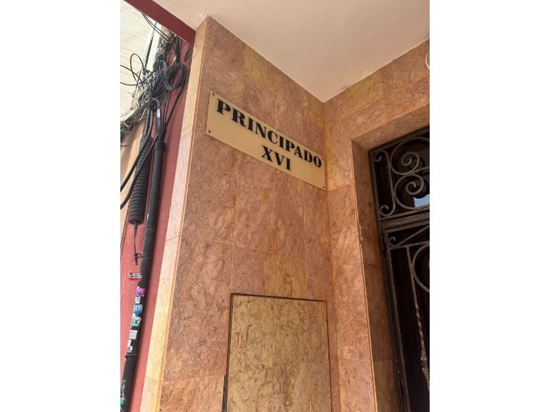 2 sypialnia Penthouse na sprzedaż w Torrevieja z garażem - 179 000 € (Ref: 9502564)