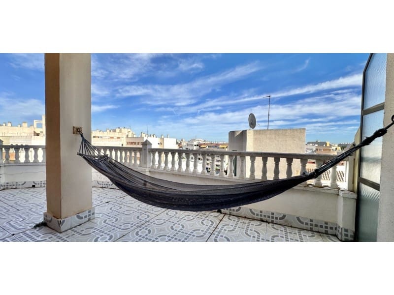 Apartamento de 1 habitación en Torrevieja en venta - 145.000 € (Ref: 9504726)