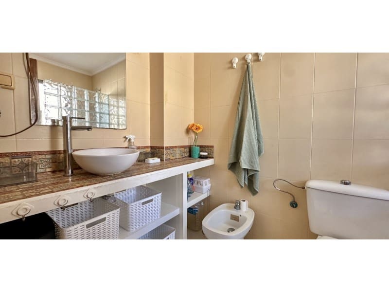 Apartamento de 1 habitación en Torrevieja en venta - 145.000 € (Ref: 9504726)