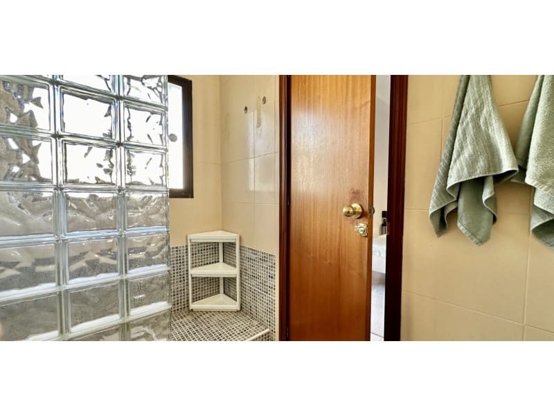 Apartamento de 1 habitación en Torrevieja en venta - 145.000 € (Ref: 9504726)