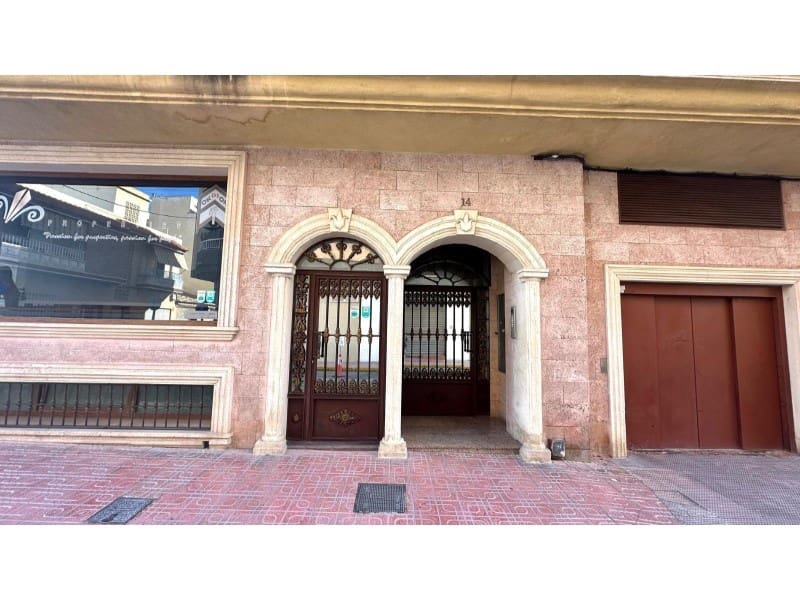 4 soverom Penthouse til salgs i Torrevieja - € 480 000 (Ref: 9516286)