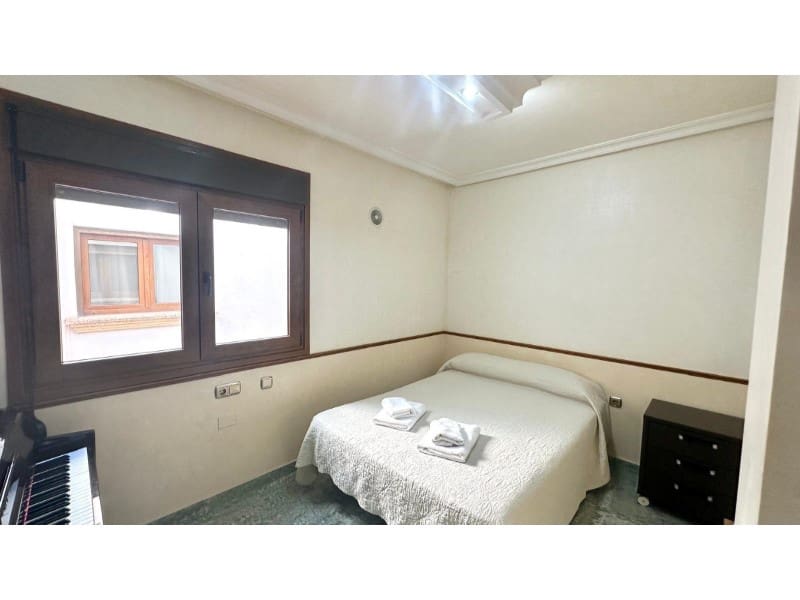 4 soverom Penthouse til salgs i Torrevieja - € 480 000 (Ref: 9516286)