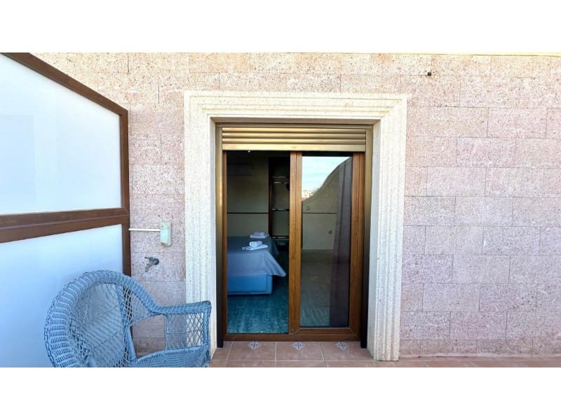 4 soverom Penthouse til salgs i Torrevieja - € 480 000 (Ref: 9516286)