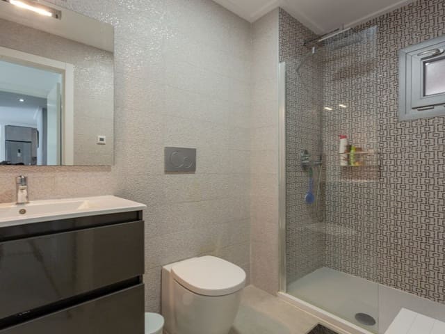 2 chambre Appartement à vendre à La Veleta, Torrevieja - 250 000 € (Ref: 9516290)