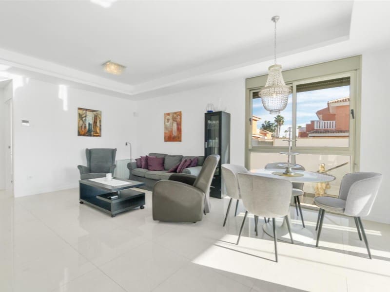 3 soverom Villa til salgs i Ciudad Quesada med svømmebasseng - € 489 000 (Ref: 9524690)