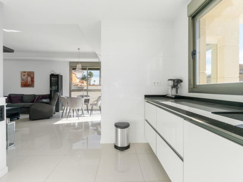 3 soverom Villa til salgs i Ciudad Quesada med svømmebasseng - € 489 000 (Ref: 9524690)