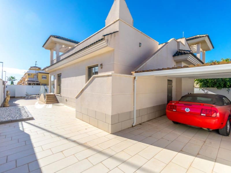 3 soverom Villa til salgs i Ciudad Quesada med svømmebasseng - € 489 000 (Ref: 9524690)