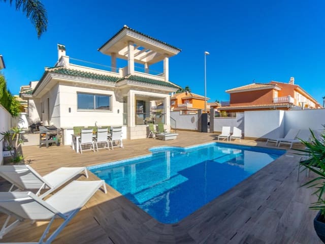 3 soverom Villa til salgs i Ciudad Quesada, Rojales med svømmebasseng - € 489 000 (Ref: 9524690)