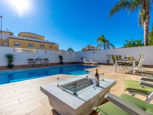 3 soverom Villa til salgs i Ciudad Quesada, Rojales med svømmebasseng - € 489 000 (Ref: 9524690)