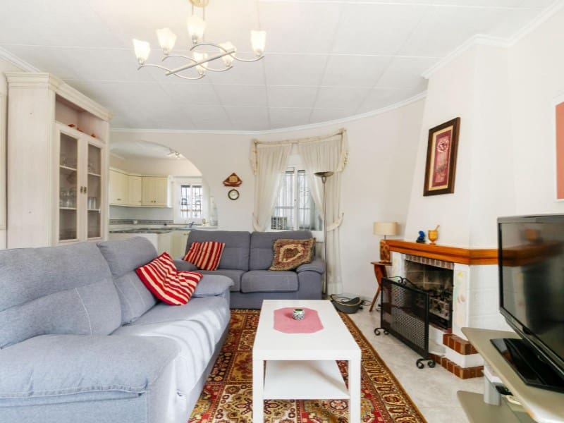 4 soveværelse Villa til salg i El Chaparral med swimmingpool garage - € 549.000 (Ref: 9524691)