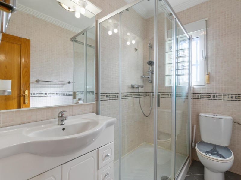 3 slaapkamer Villa te koop in Orihuela Costa - € 345.000 (Ref: 9524692)