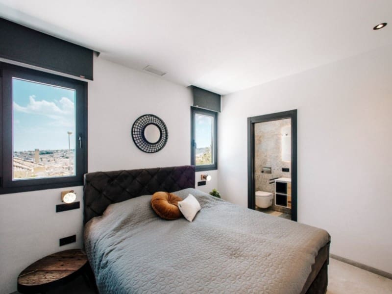 2 soveværelse Bungalow til salg i La Marquesa med swimmingpool - € 475.000 (Ref: 9524694)