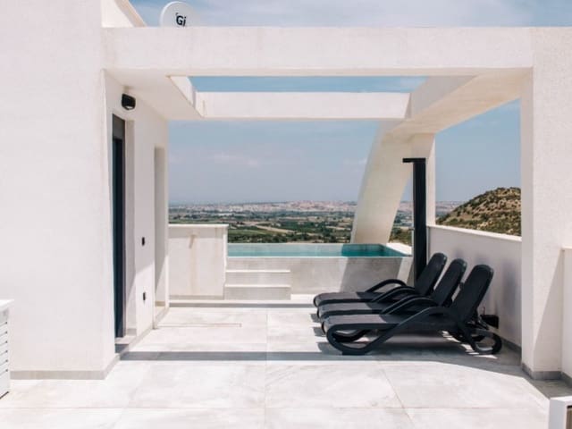 2 soveværelse Bungalow til salg i La Marquesa, Rojales med swimmingpool - € 475.000 (Ref: 9524694)