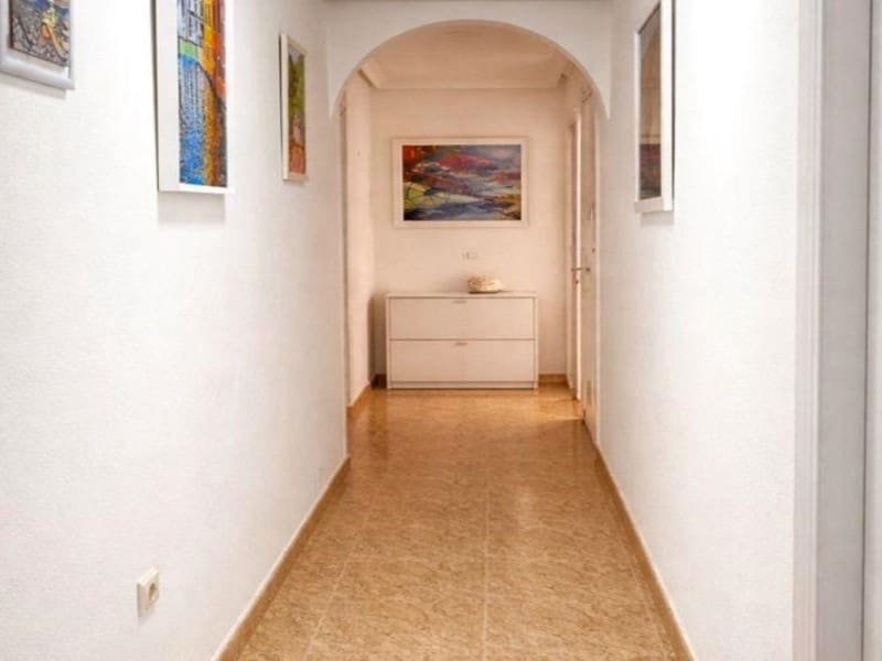 Ático de 3 habitaciones en Torrevieja en venta - 195.000 € (Ref: 9528404)