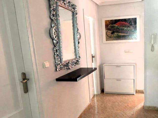 Ático de 3 habitaciones en Avenida Habaneras - Curva de Palangre, Torrevieja en venta - 195.000 € (Ref: 9528404)