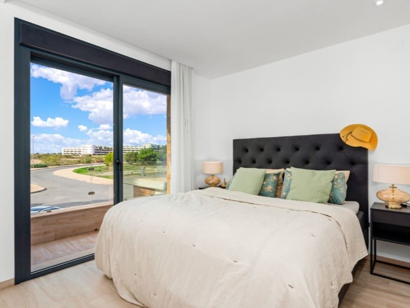 5 sovrum Villa till salu i Orihuela Costa med pool - 829 000 € (Ref: 9532095)