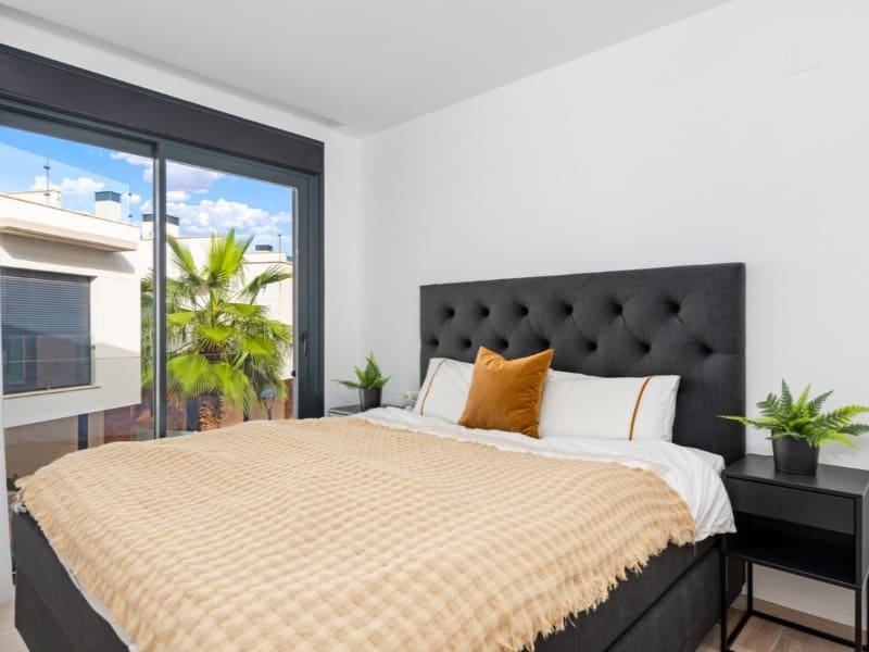 5 sovrum Villa till salu i Orihuela Costa med pool - 829 000 € (Ref: 9532095)